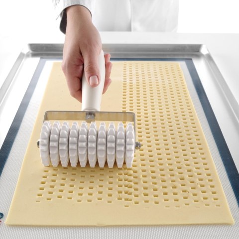 Rolka dziurkująca wałek do nakłuwania ciasta Profi Line 140x210mm - HENDI 515112 Hendi