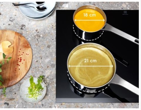 Płyta indukcyjna Bridge SLIM-FIT 60 cm LIV63431BK Electrolux