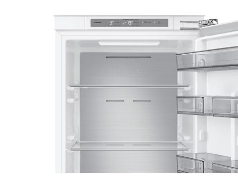 Chłodziarko-zamrażarka do zabudowy BRB80F26BDF0 Samsung