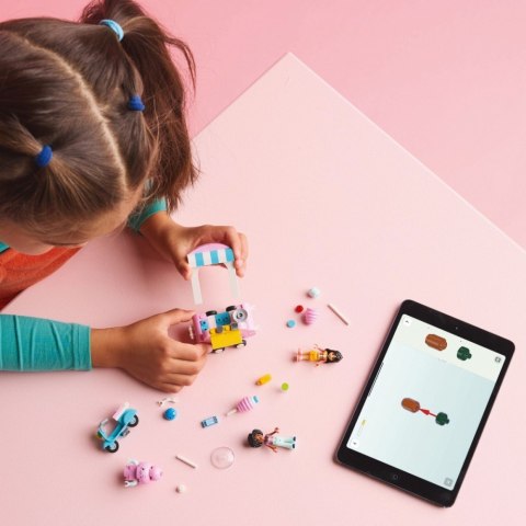 Klocki Friends 42643 Stoisko z watą cukrową i skuter LEGO