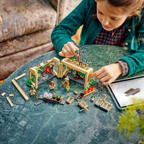 Klocki Harry Potter 76445 Zamek Hogwart: zajęcia z zielarstwa LEGO