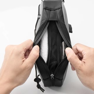 Torba sakwa rowerowa mocowana na ramę 0.9l - srebrna ROCKBROS