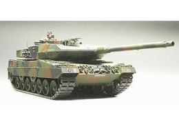 Leopard 2 A6 Main Battle Tank Tamiya