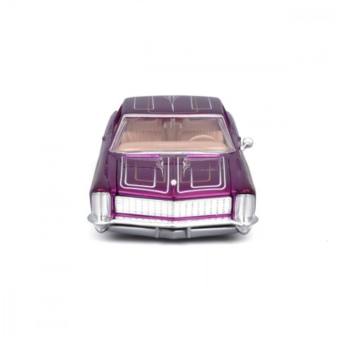 Model kompozytowy Buick Riviera 1965 1/26 Maisto