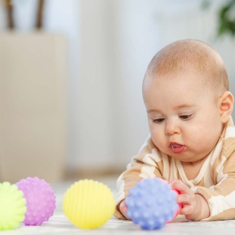 Piłki zabawki sensoryczne korekcyjne zestaw 6 szt Kik Sp. z o. o. Sp. k.