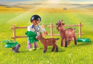 Zestaw z figurkami Country 71442 Traktor z przyczepa i zbiornikiem na wodę Playmobil
