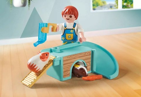 Zestaw z figurkami My Life 71746 Chłopiec ze świnką morską Playmobil