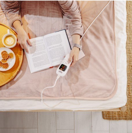 Super miękki koc elektryczny nakładany z pilotem AD 7443 Adler