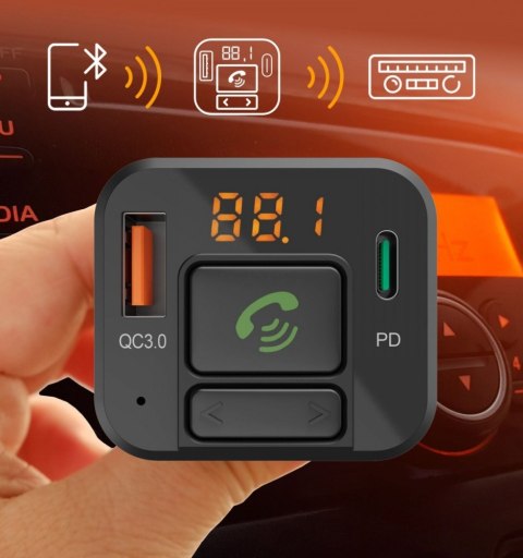 Transmiter FM z bluetooth i ładowarką 20W Hama